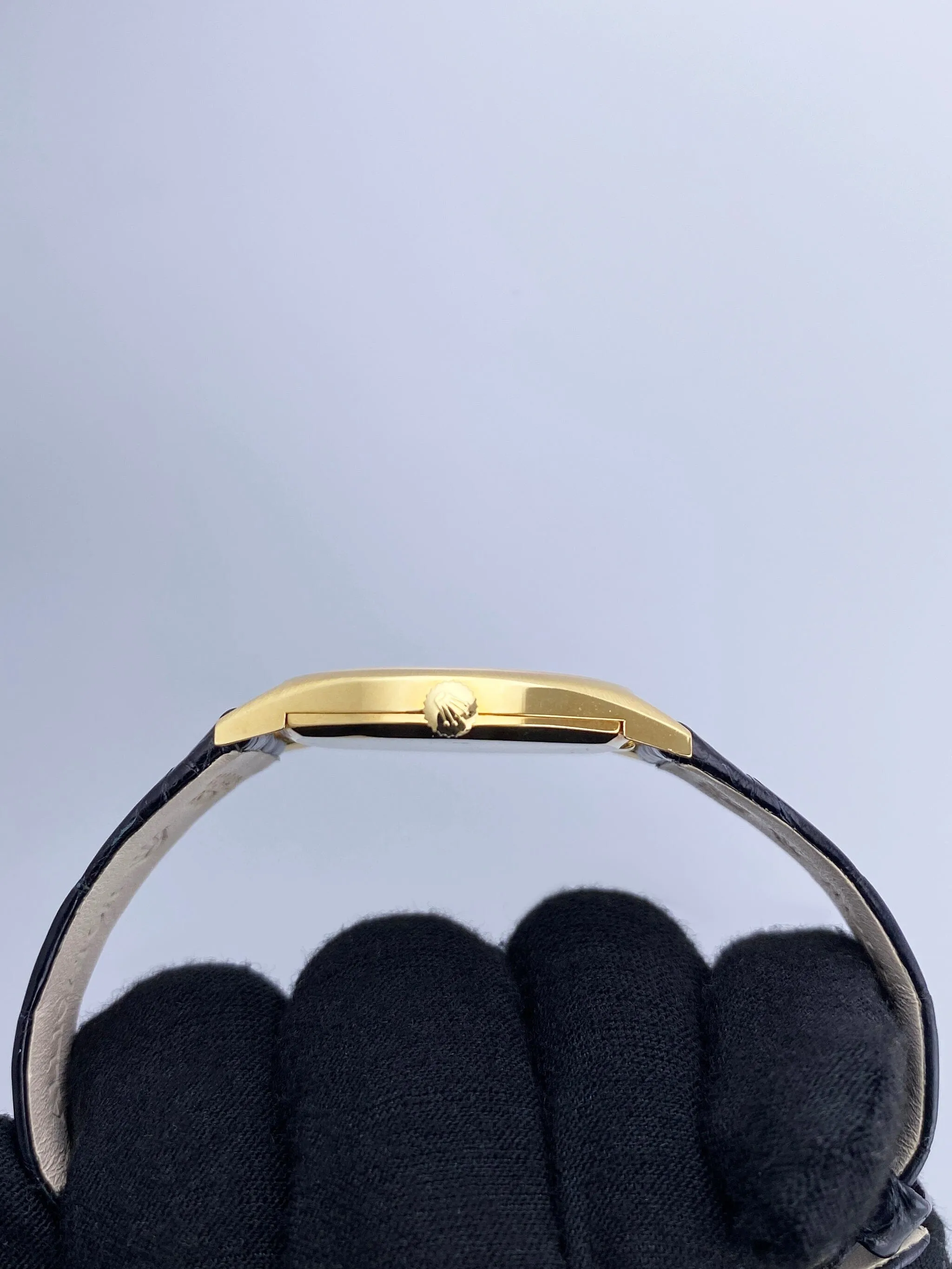 Rolex Cellini 3806 Blue Vignette Dial 18K Yellow Gold Mens Watch