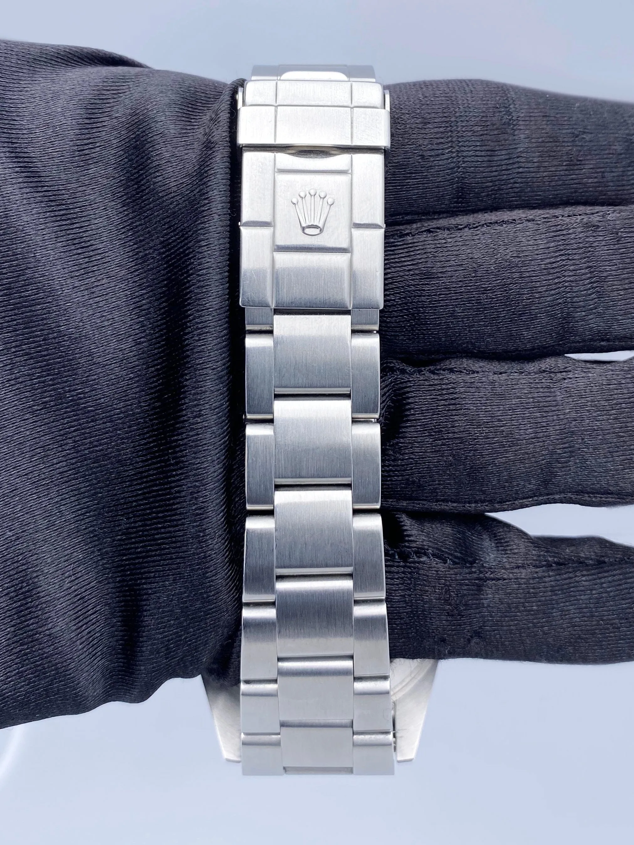 Rolex Explorer II 16570 Black Dial Mens Watch Box Papers