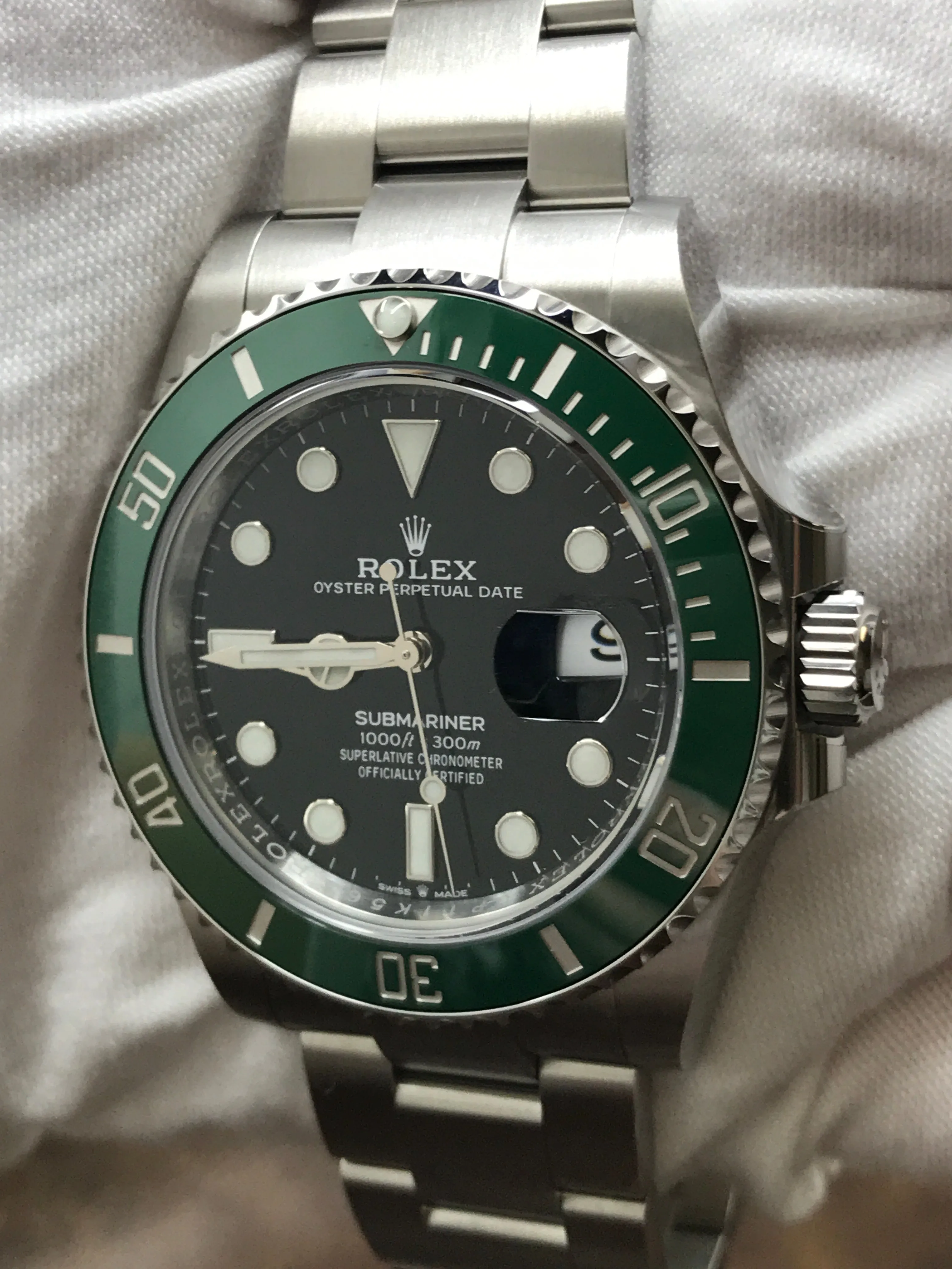Rolex Submariner 41mm Kermit Starbucks NEW 126610LV Black Dial Automatic Men's Watch