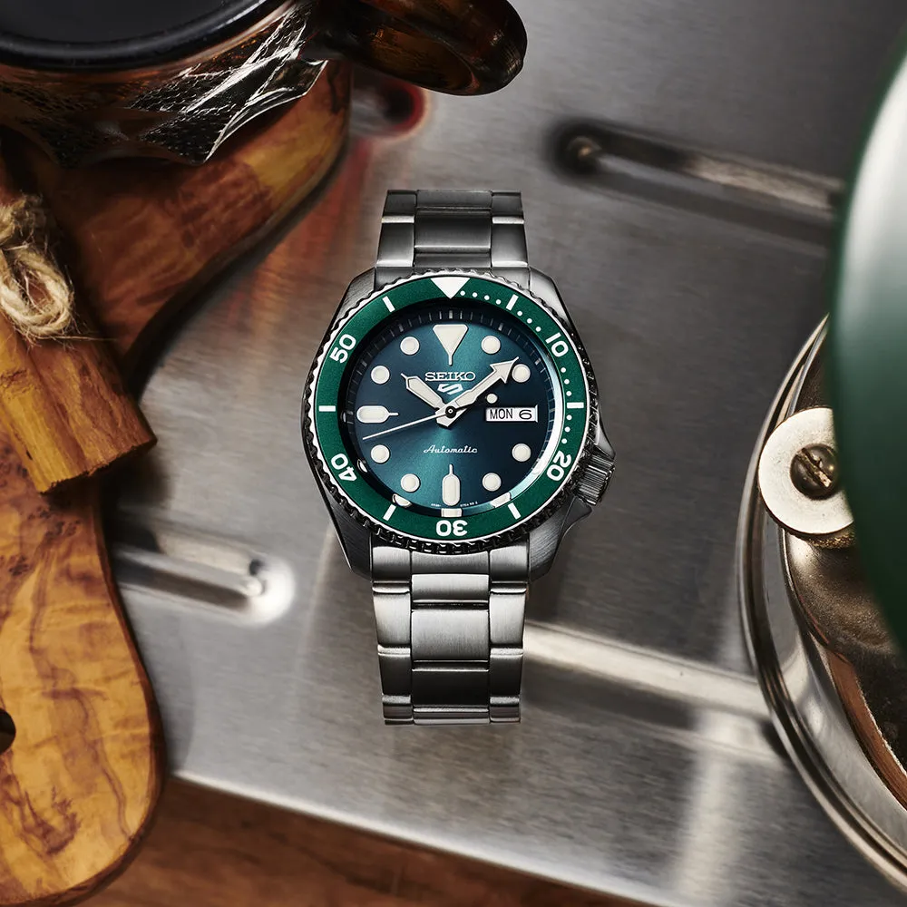 Seiko 5 Sports by Seiko (Serial No.: SRPD61)