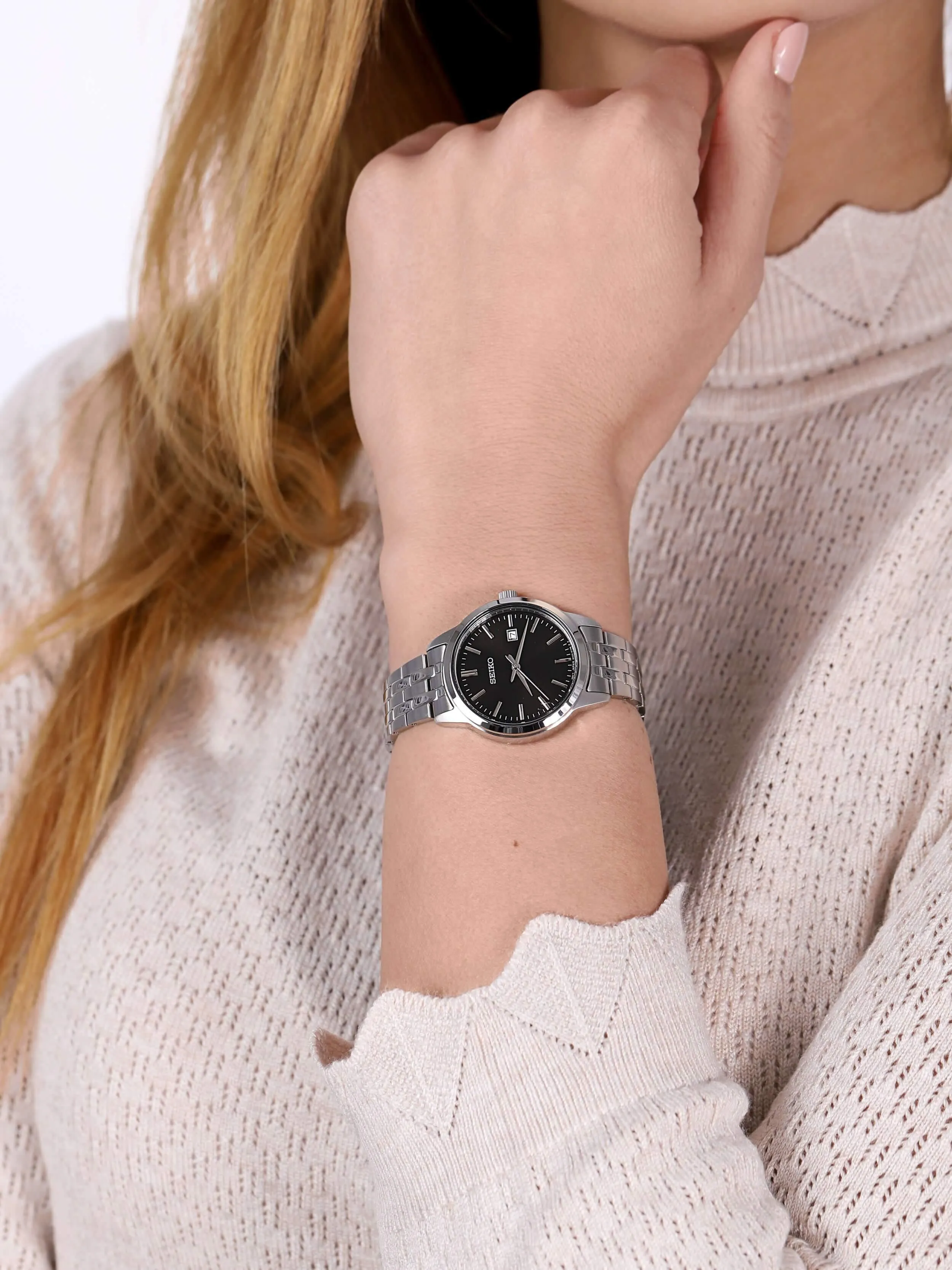 Seiko Quartz Women's Watch SUR409