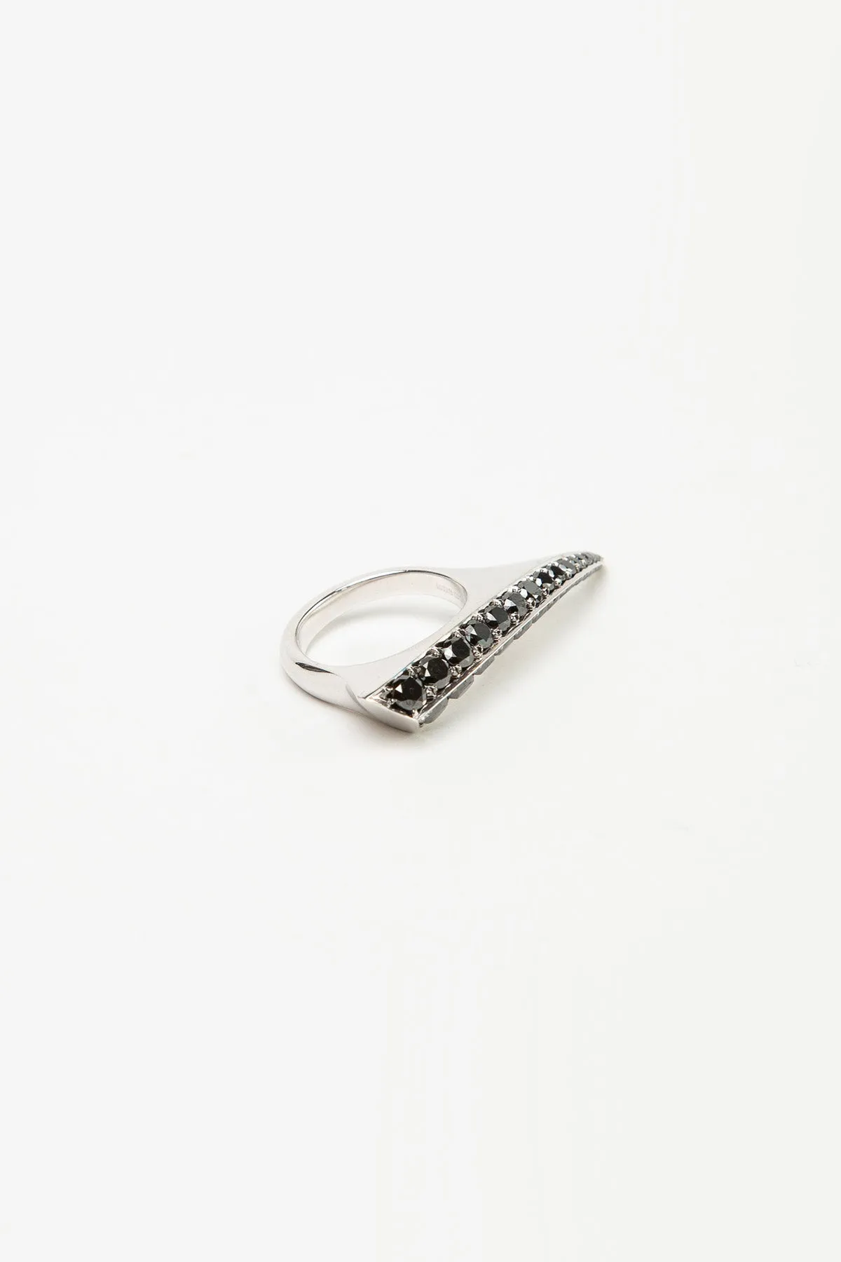 SHAUN LEANE | BLACK DIAMOND SABRE RING