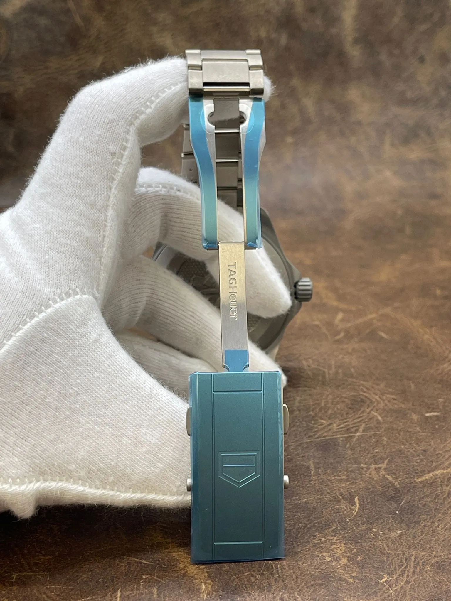 TAG Heuer Aquaracer WBP208B Green Dial Automatic Men's Watch