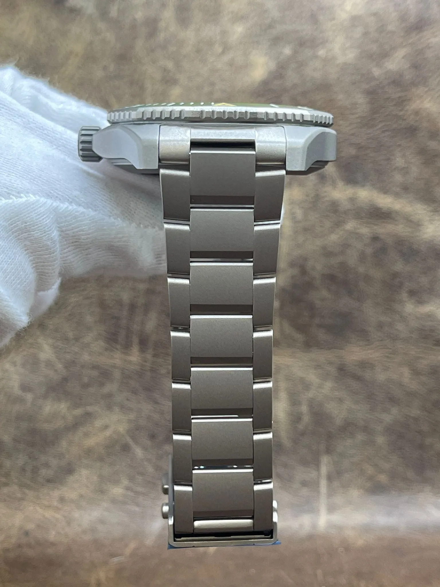 TAG Heuer Aquaracer WBP208B Green Dial Automatic Men's Watch