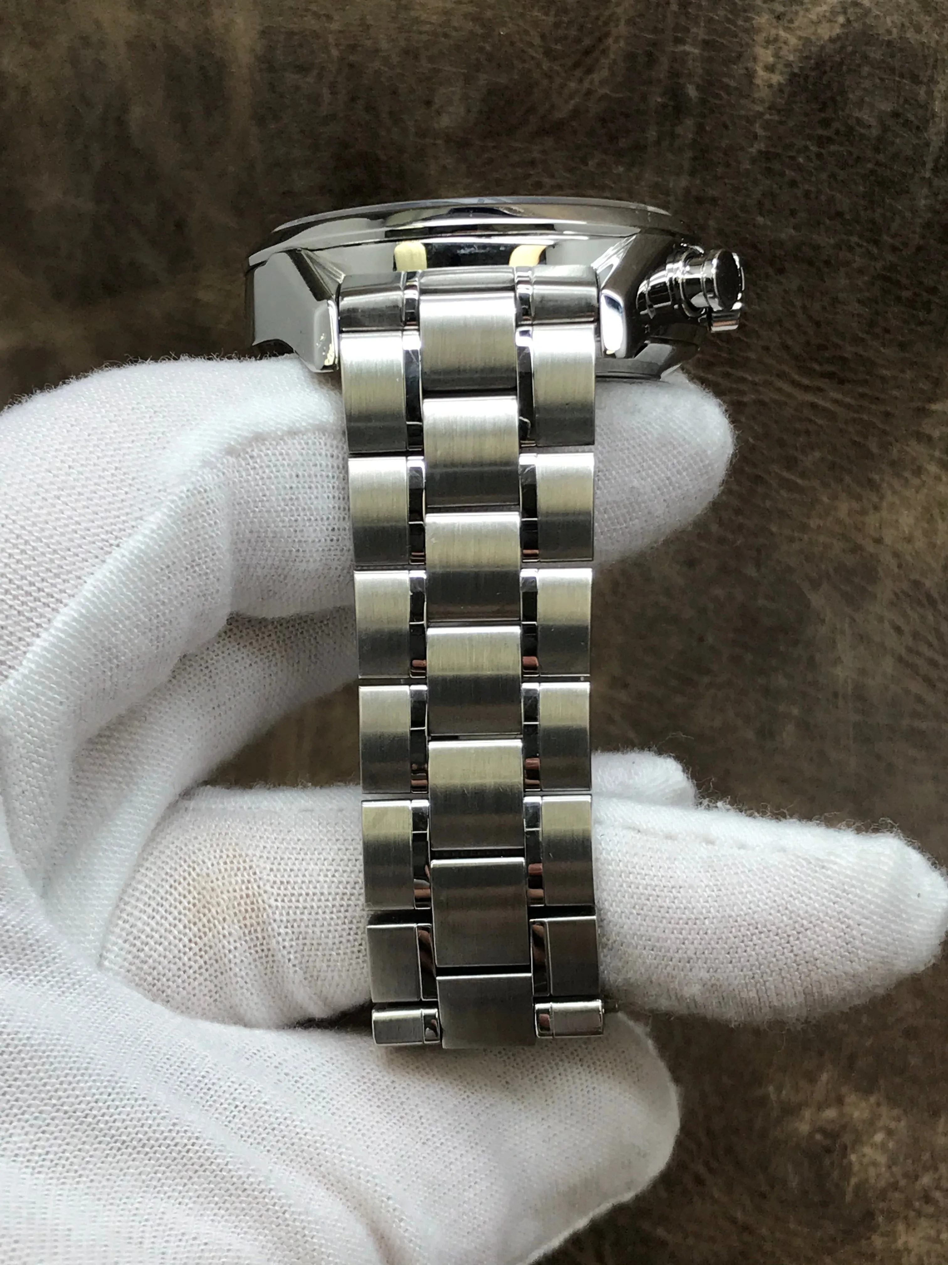 TAG Heuer Carrera CAR2110 Black Dial Automatic Men's Watch