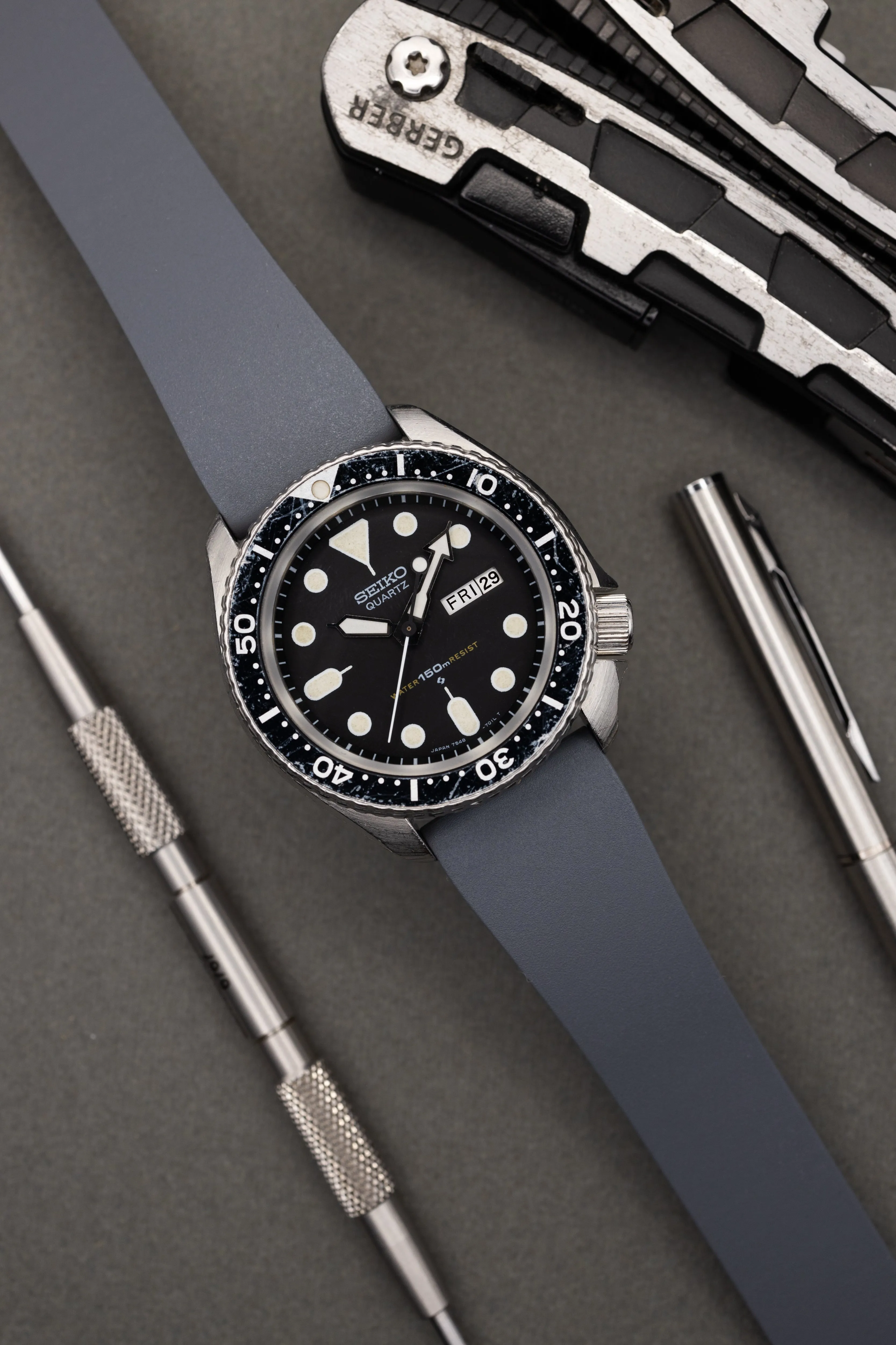 The Essentials Premium Cut To Size FKM Rubber Two Piece Watch Strap Slate Grey