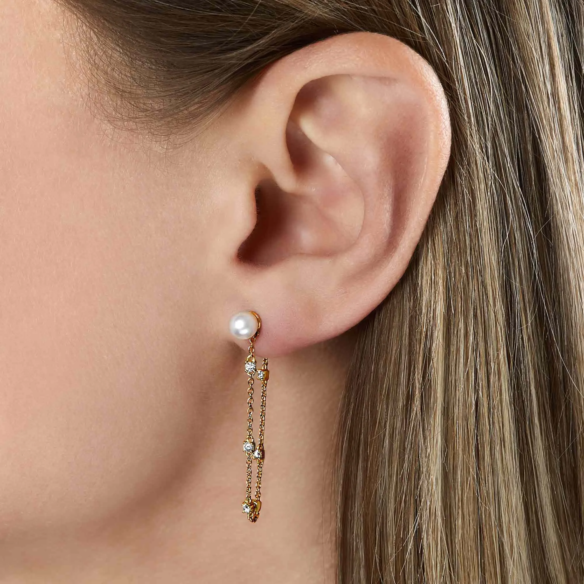Trend Freshwater Pearl and Diamond Earrings in 18ct Gold