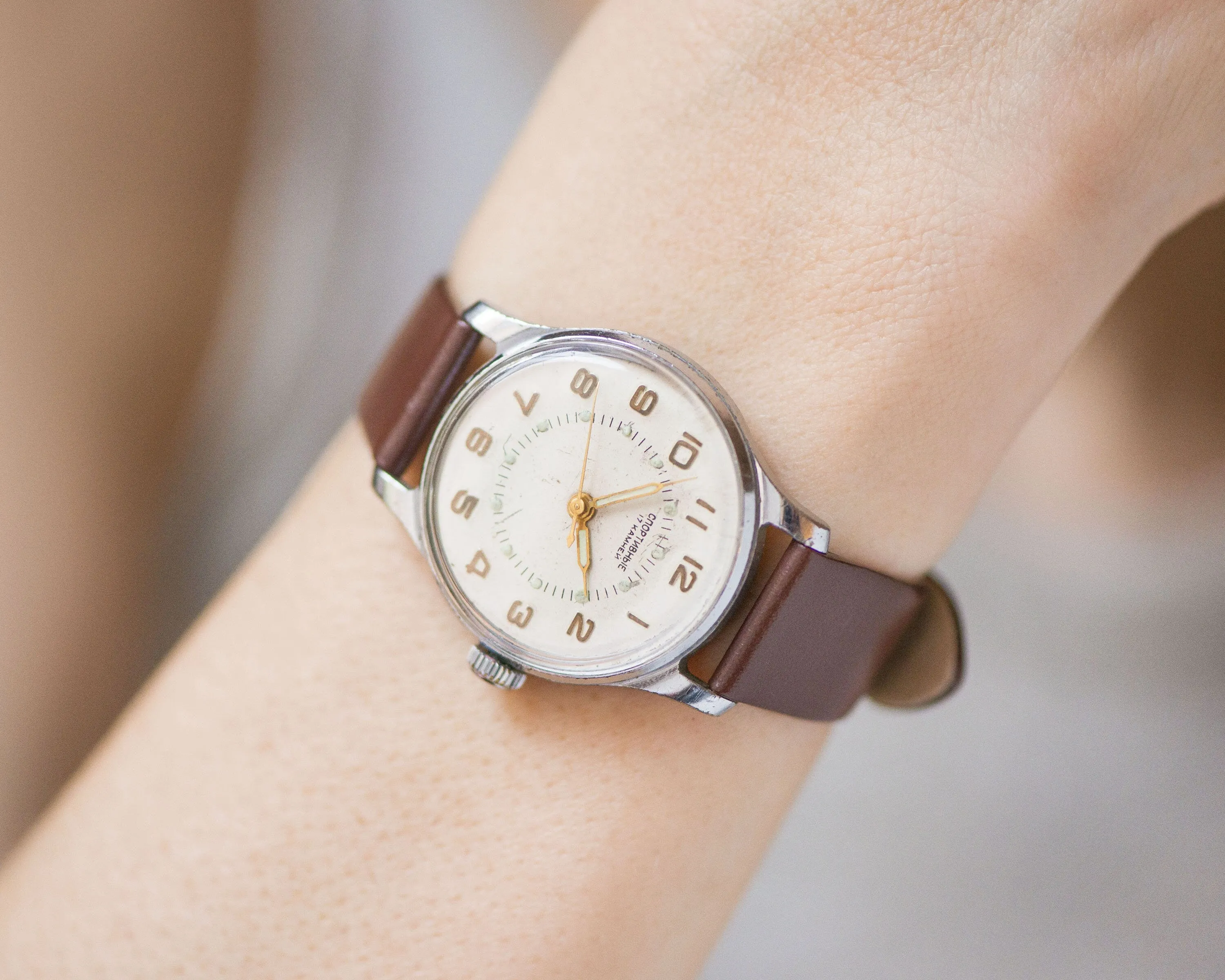 Unisex watch Athletic \ Sportivnyje rare classic boyfriend watch, dress watch minimalist, shockproof tomboy watch, new luxury leather strap