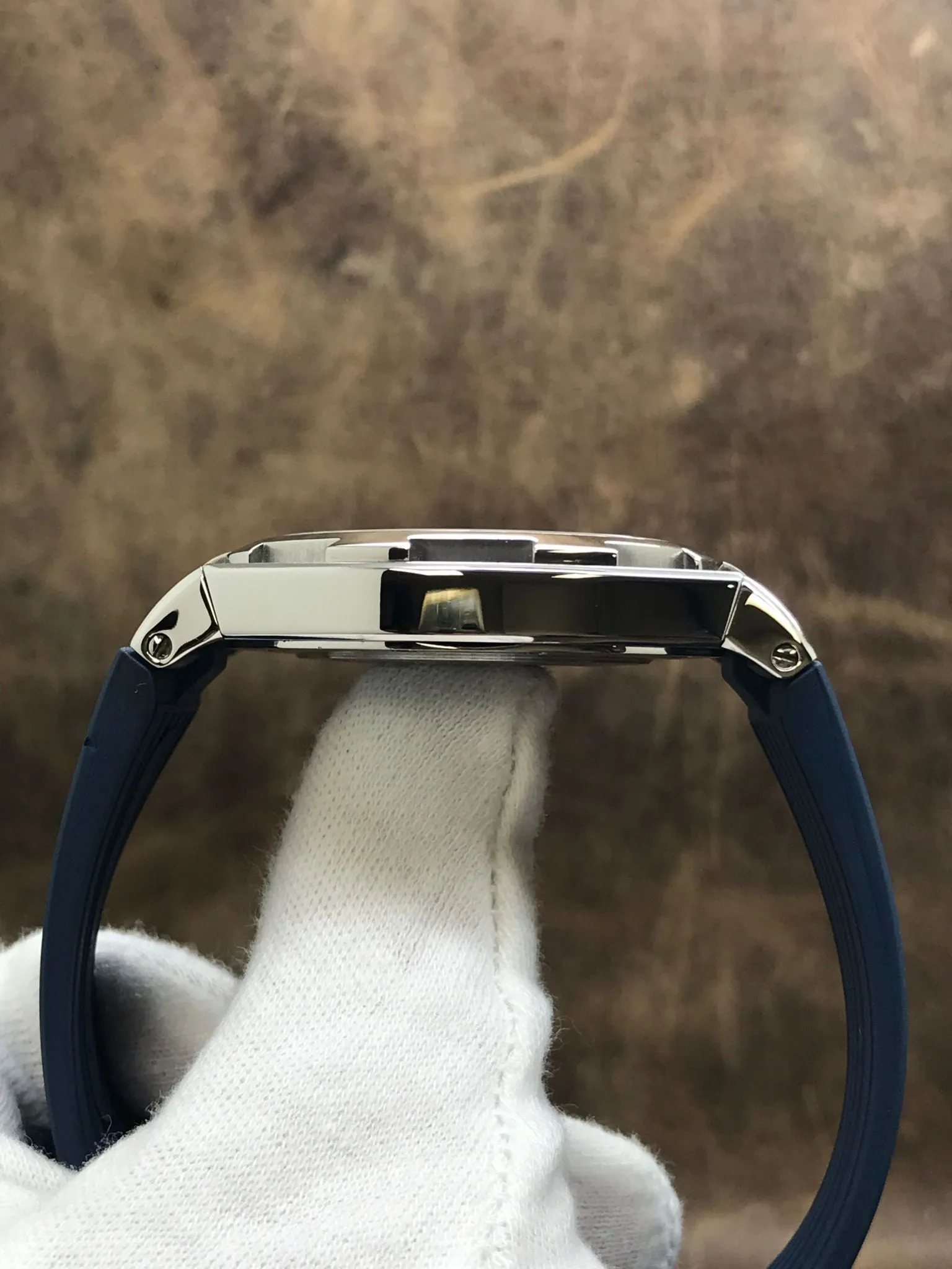 Vacheron Constantin Overseas 47040/000A-9008 Blue Dial Automatic Men's Watch