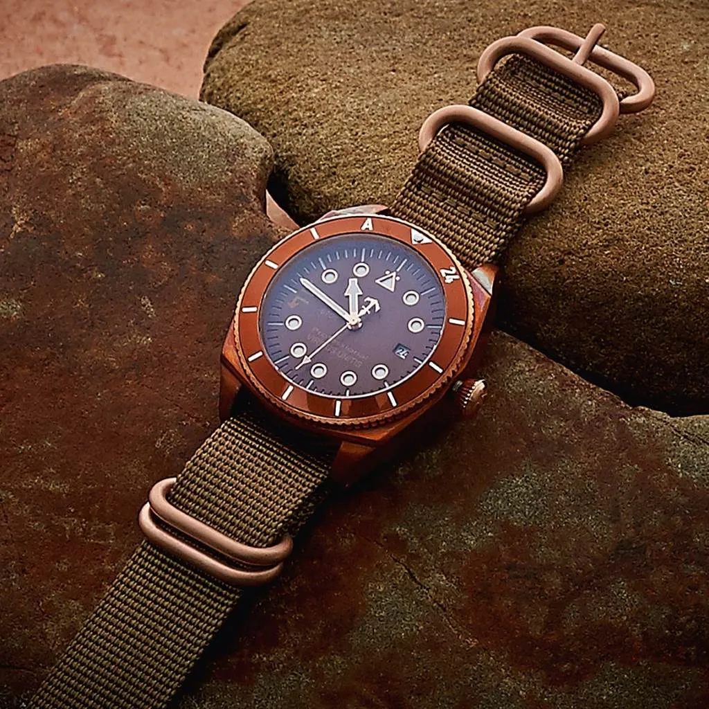 Viribus Unitis A24 Limited&nbsp;Edition (Pre-Aged&nbsp;Bronze)