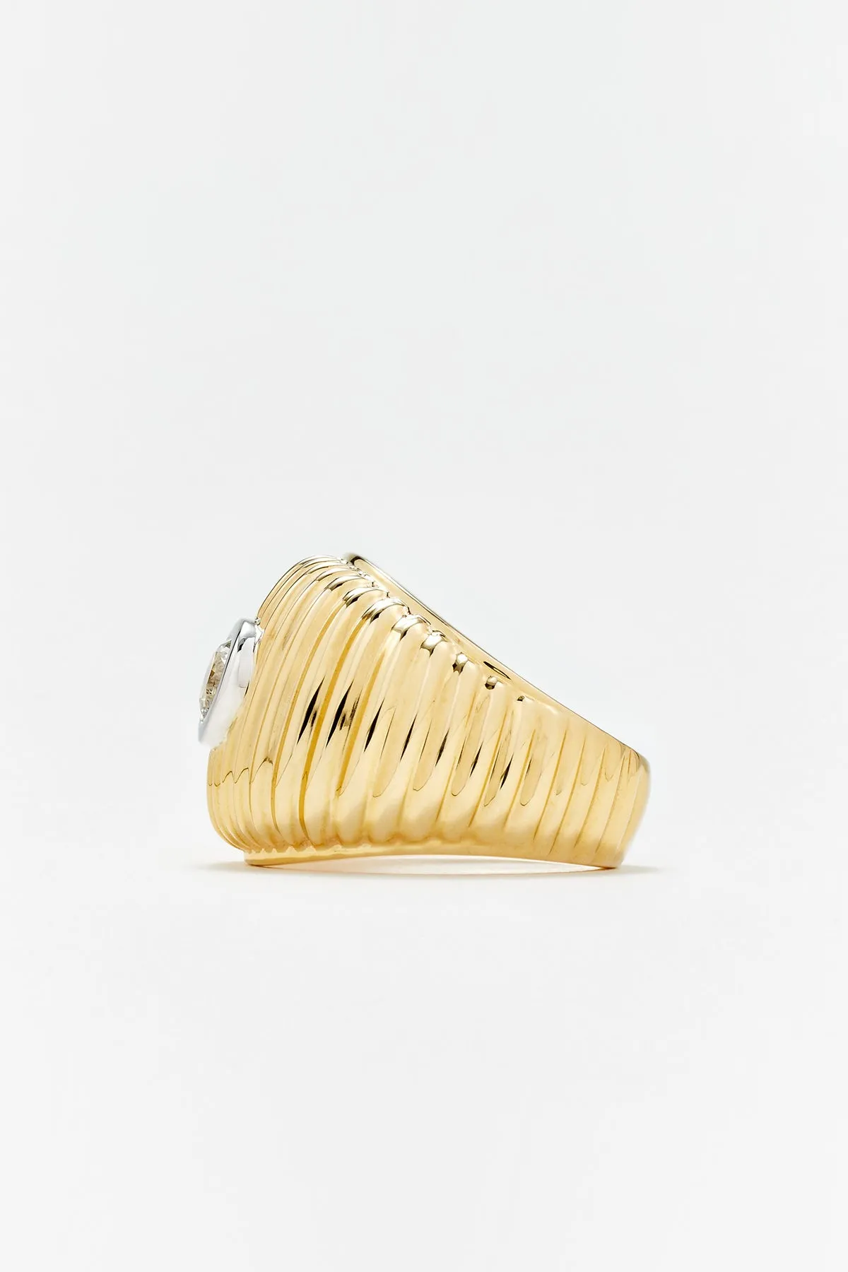 YVONNE LÉON | BERLINGOT TOPAZ RING