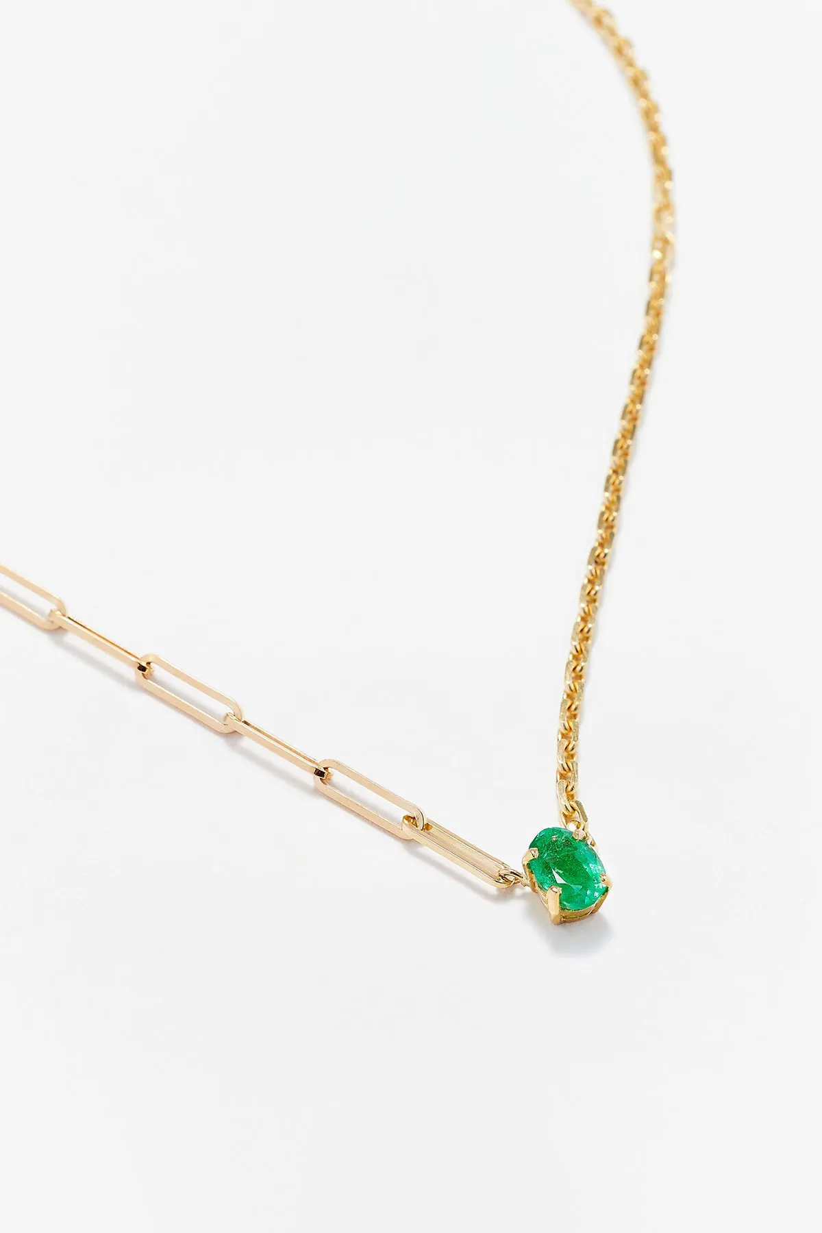 YVONNE LÉON | EMERALD SOLITAIRE NECKLACE